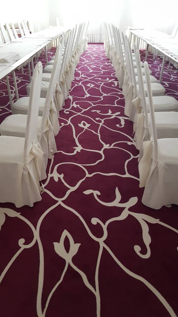 Wykładzina dywanowa w restauracji w Czarnym Lesie – wzór zaprojektowany dla klienta 5