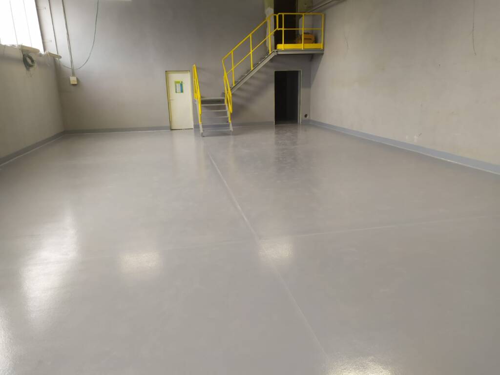 Posadzka żywiczna przemysłowa - Cementownia w Rudnikach 4