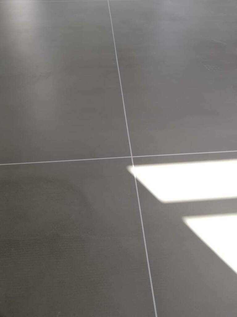 Posadzka mineralna – Kępno, hala przemysłowa 12