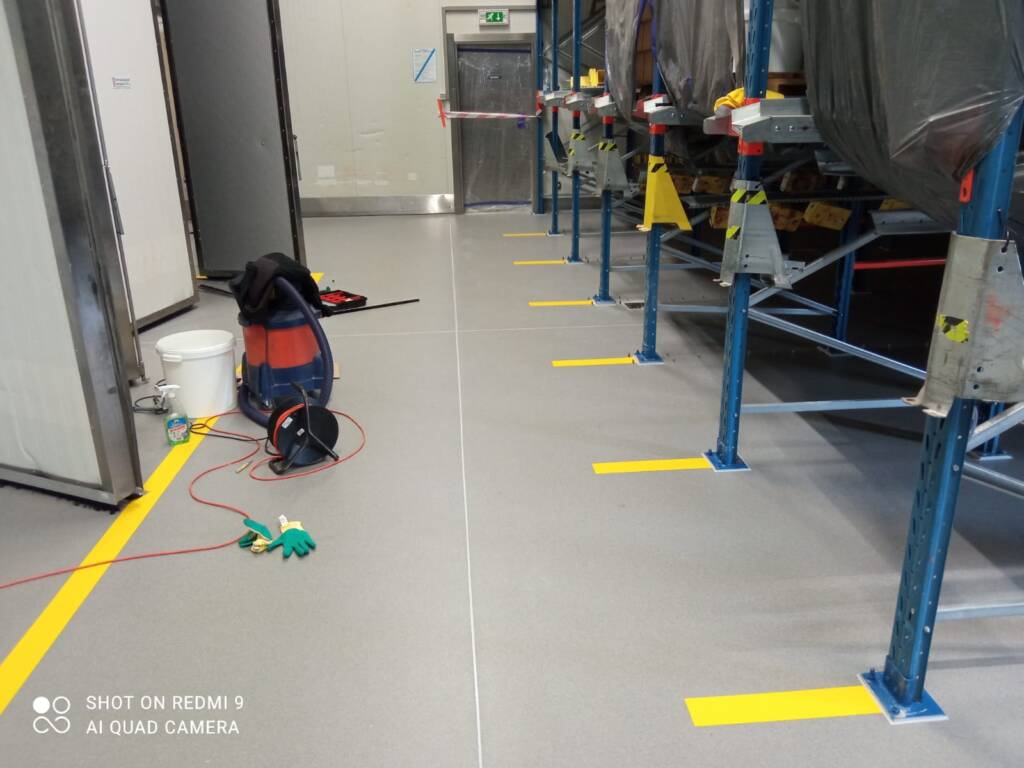 Posadzka żywiczna, Mokra – realizacja w zakładzie przemysłowym 4