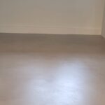 Mikrocement na podłogi 48