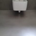 Mikrocement na podłogi 42