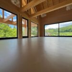 Mikrocement na podłogi 28