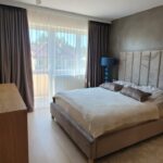 Mikrocement na podłogi 23