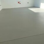 Mikrocement na podłogi 10