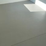 Mikrocement na podłogi 9