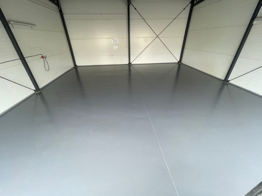 Posadzka żywiczna w obiekcie użyteczności publicznej koło Częstochowy 8
