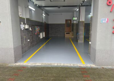 Posadzki żywiczne 45