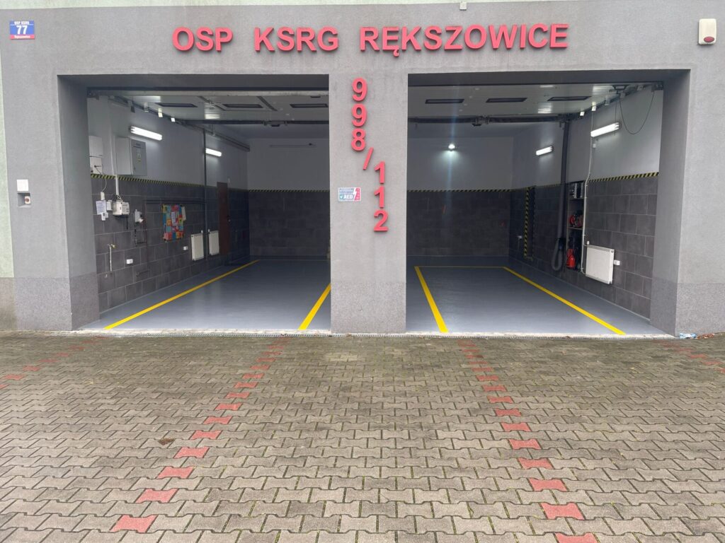 Posadzka żywiczna - Ochotnicza Straż Pożarna Rększowice 49