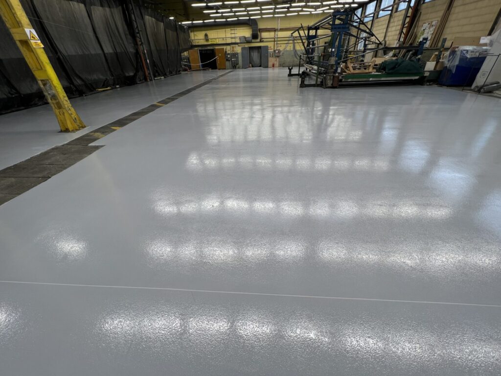 Posadzka żywiczna w zakładzie produkcyjnym w Częstochowie 4