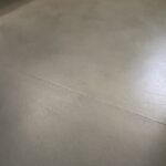 Mikrocement na podłogi 50