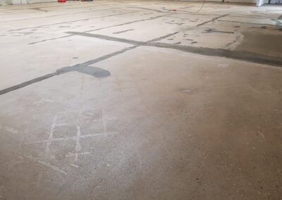 Naprawa posadzek żywicznych 12